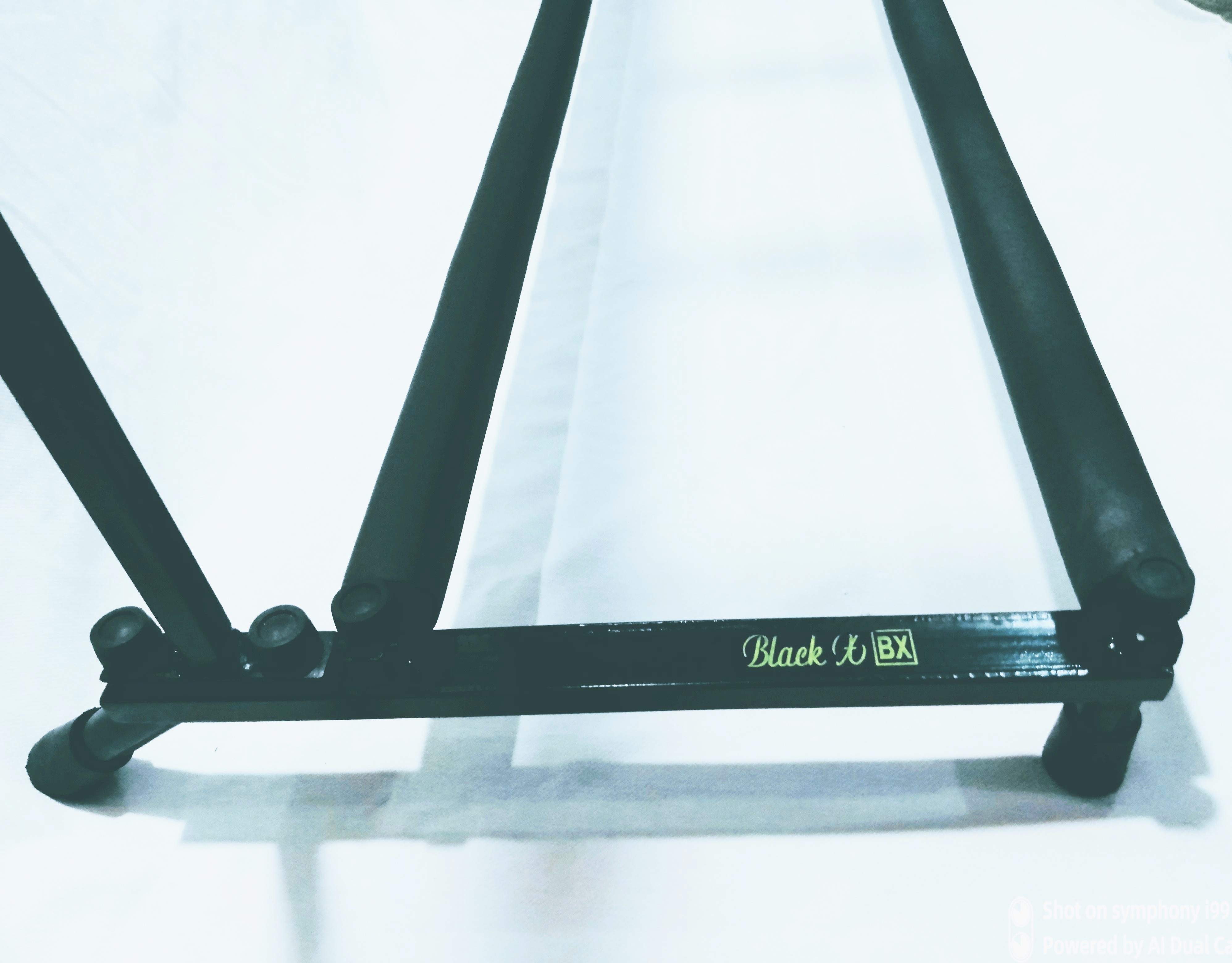 Multiple guitar stand rack with attachable ukulele hanger(4 capacity). 