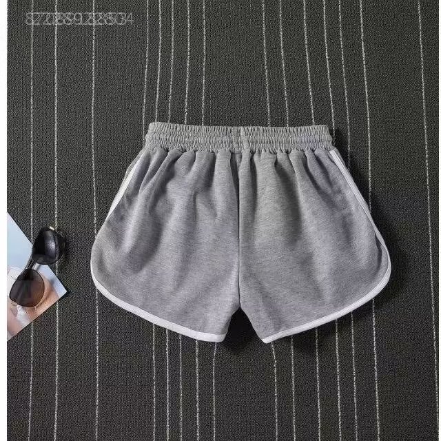 Leggings ultra shorts for men and women Douyin with the same drawstring tide brand three-point wide-legged home loose quick-drying pajama pants sweatpants. 