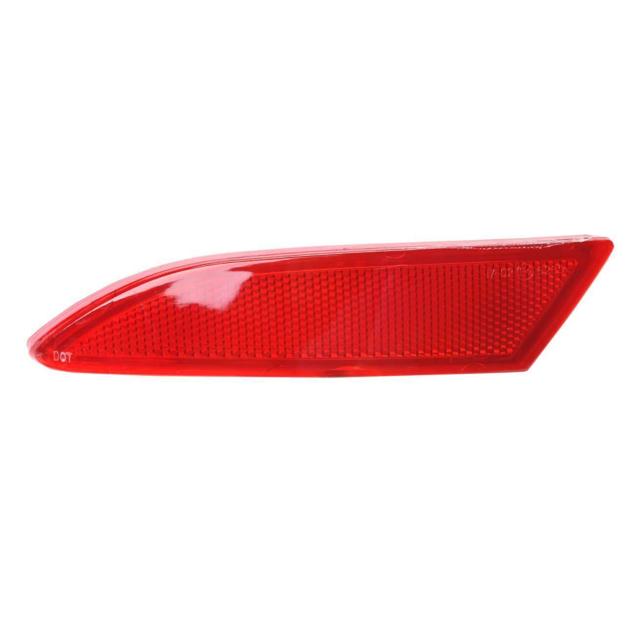Car Left Driver Side Rear Brake Light Corner Reflector Rear Reflector for Focus 2012-2015 BM5Z-13A565-B FO1184101