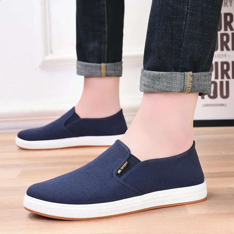 Herren Canvas Casual Sports Geeignet für Männer Leichte Gleitschuhe Vulkanisiert Bequeme Herren Flache Schuhe Schwarz Trainer Atos Hombre_voghion.com