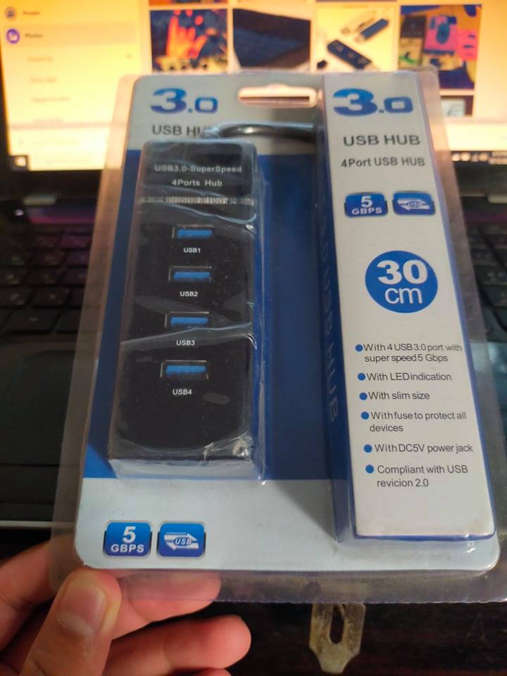 High Speed USB 5GBPS 4 Port USB 3.0 Hub for PC Laptop Tablet - Black-2584. 