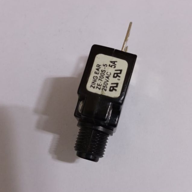 ZE5A CUT OF Switch Thermal Circuit Auto Switches AC 250V 5A Push Button Manual Reset Switch With Quick Connect Terminals. 