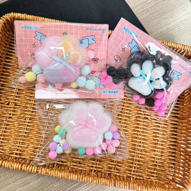 The same ultra soft pinching and plush cat paw simulation mud animal footprint decompression toy