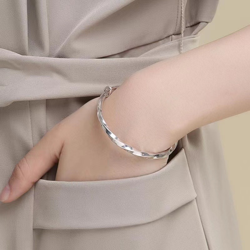 925 Women's Korean-Style Silver Twist Bracelet ins Simple Fashion All-Matching Mori Style Silver Jewelry Birthday Gift for Girlfriend