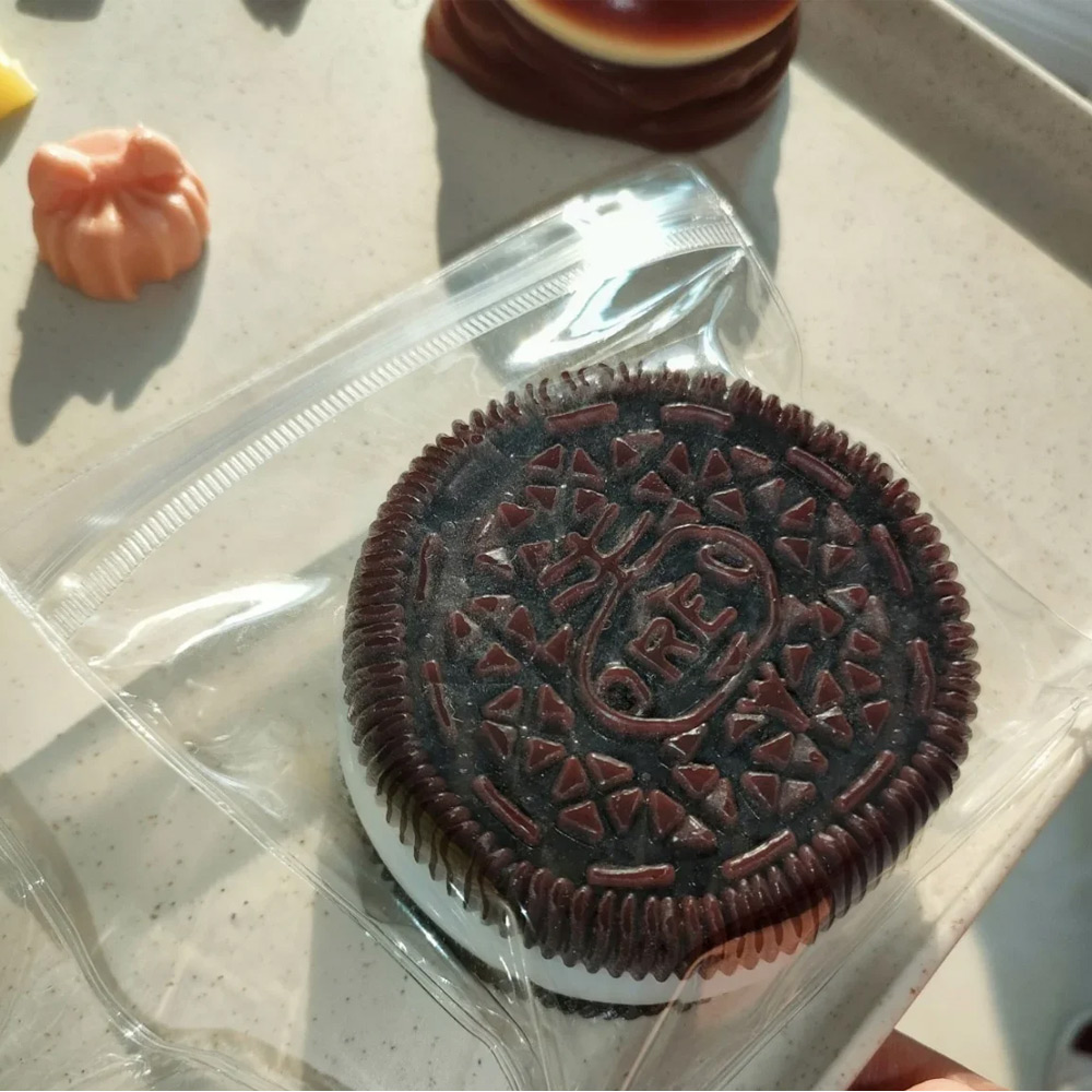 Handmade Silicone For Big Oreo Stress Relief Squishy Toy Mochi Taba Squishy New Fidget Toy Biscuit Pinching Toy. 