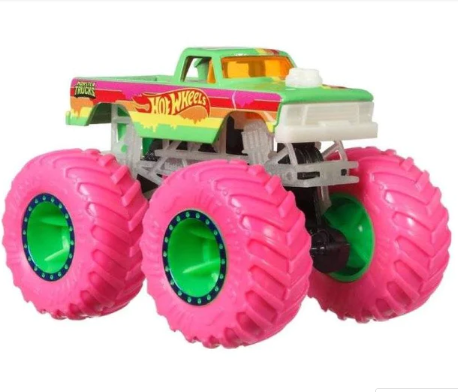 Hot Wheels HCB57 Monster Trucks GITD Bundle Toy's.. 
