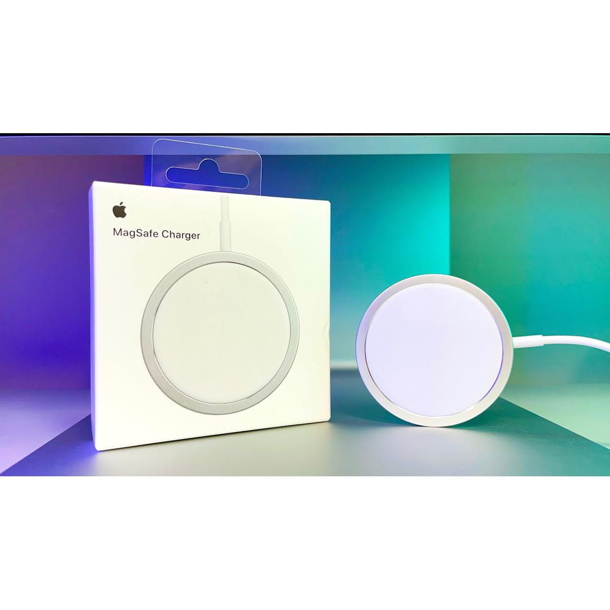 Apple MagSafe Wireless Charger Super Charge 15W PD Wireless Fast Charger For Apple iPhone 12 Mini, 12,12 Pro,12 Pro Max,11 Pro, XS Max ,XR ,11, 11 Pro, 11 Pro Max, X, Xs, 8 Plus