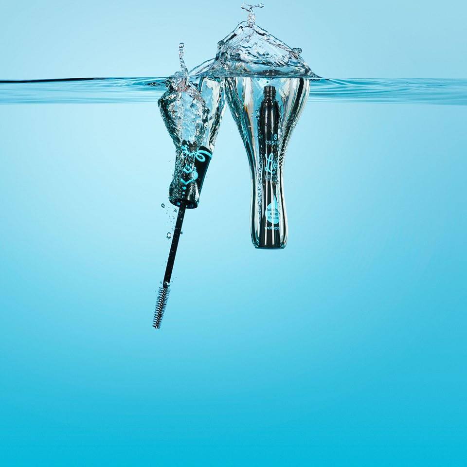 Essence Lash Princess False Lash Effect Waterproof Mascara (12ml). 