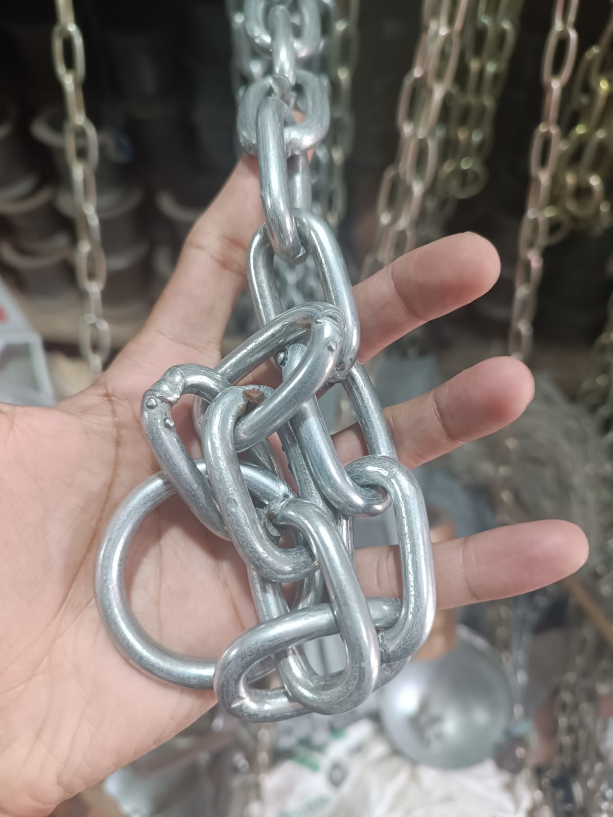 5Mm Ultray Heavy  Lock Chain , Motorcycle Lock chain , Gate lock Chain - 3Feet. 