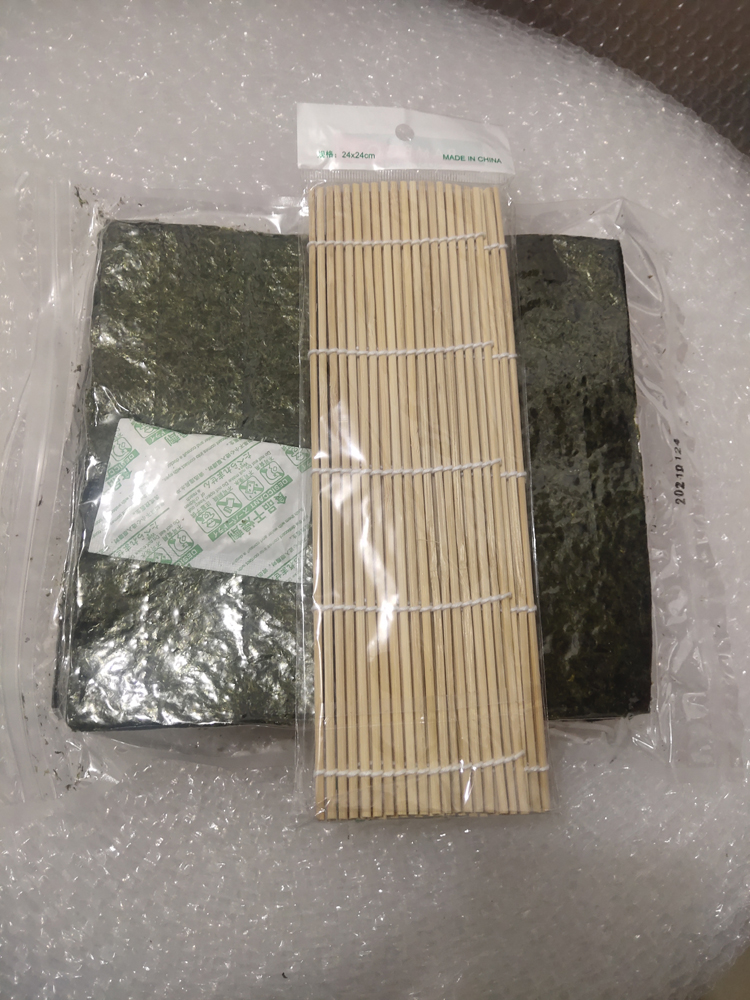 1.2 New Date High Quality 50-100Pcs Sushi Nori Sheets Dried Laver for Sushi Tool Set Wholesale AAA Nori Sushi Factory. 