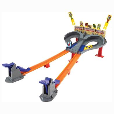Hot Wheels Super Speed Blastway Track Set with 1 Car  Dual-Track Racing Connect to Other Sets for Kids -CDL49. 