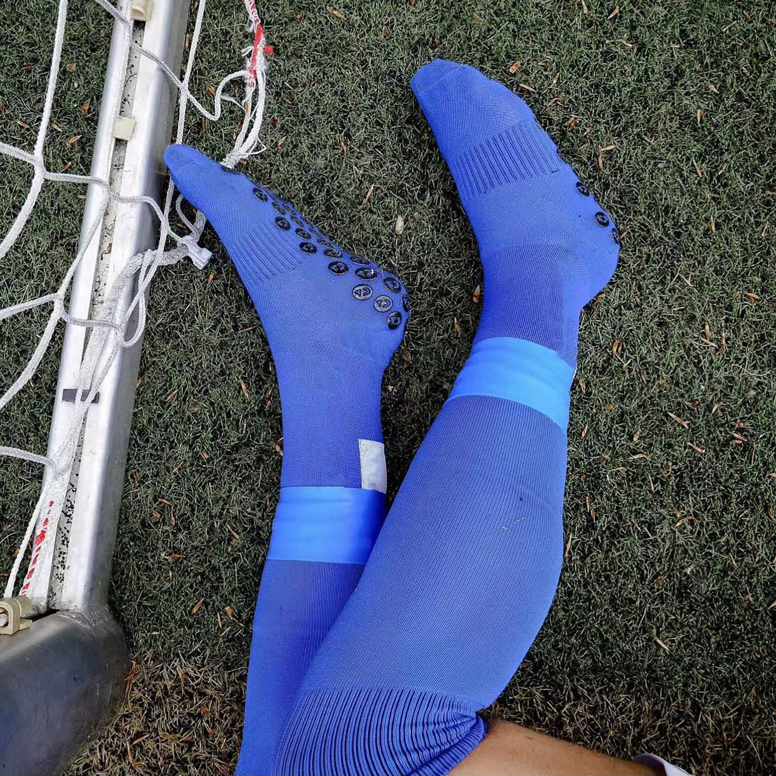 Ethereon Stylish Shin Guard Anti-slip Soccer Shin Guard Straps Silicone Leg Bands for Football Ankle Guard for Players. 