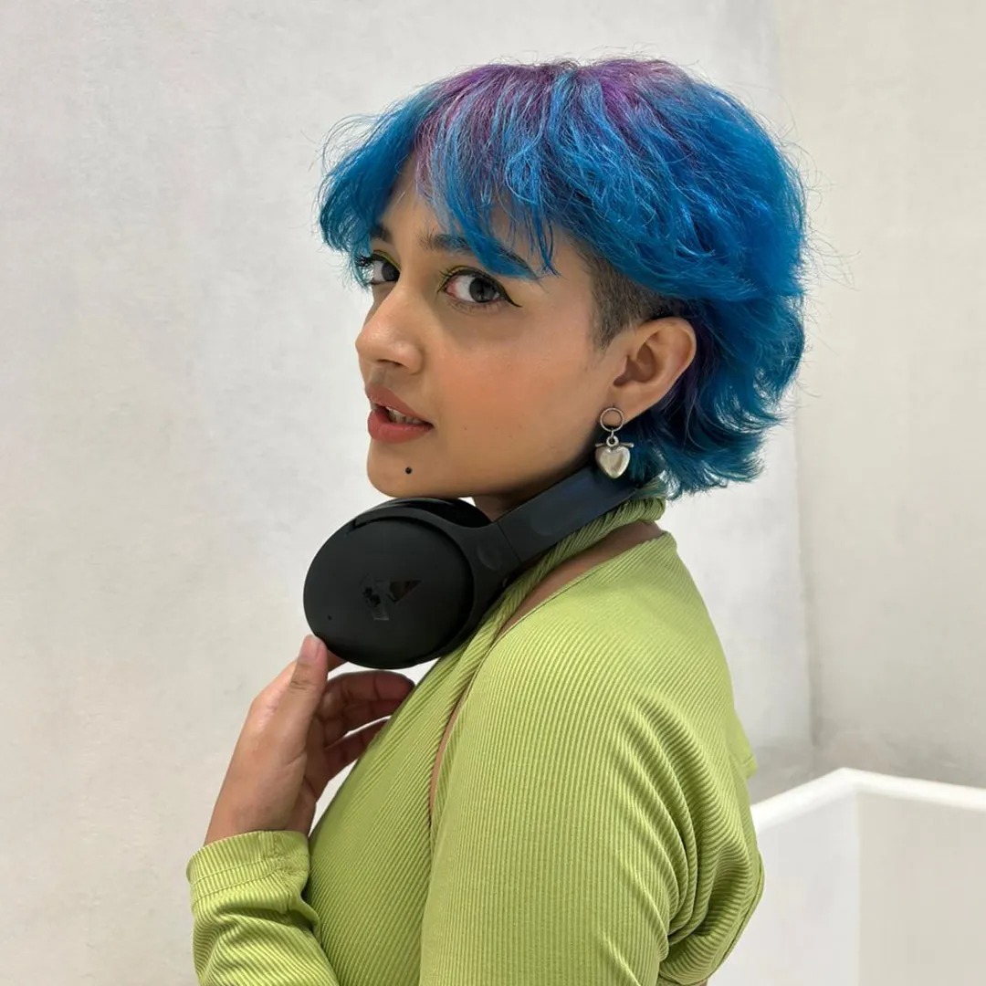 boAt Rockerz 551 ANC Headphones with ENx Noise Cancellation Technology, 100 Hours of Playback, Signature & Balanced Sound Modes, Integrated Controls, and Fast Charging Technology. 