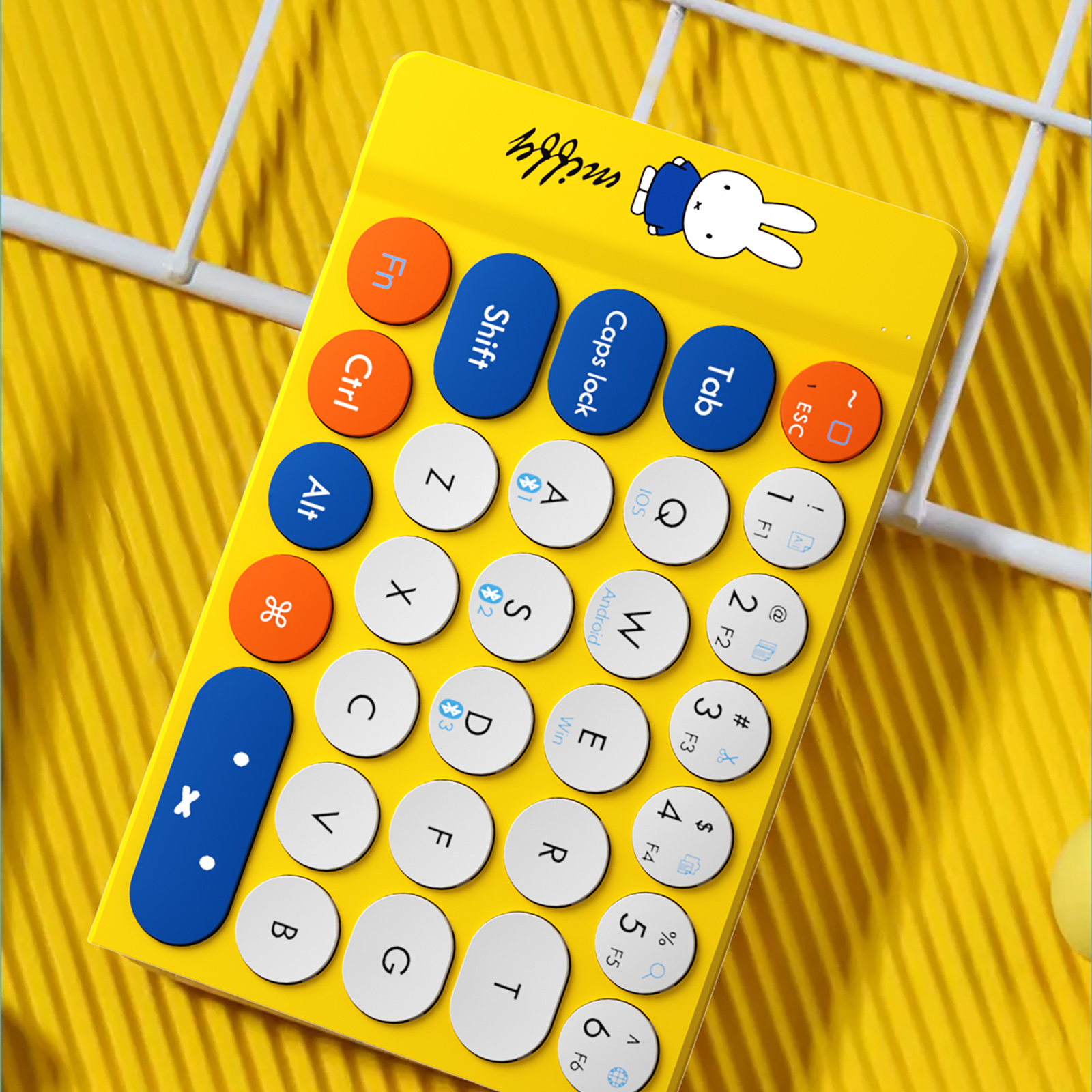Miffy X MIPOW Mini Foldable Keyboard Wireless Keyboard iPhone Slim Wireless Bluetooth Ipad Keyboard IOS Foldable Keyboard Blueto. 