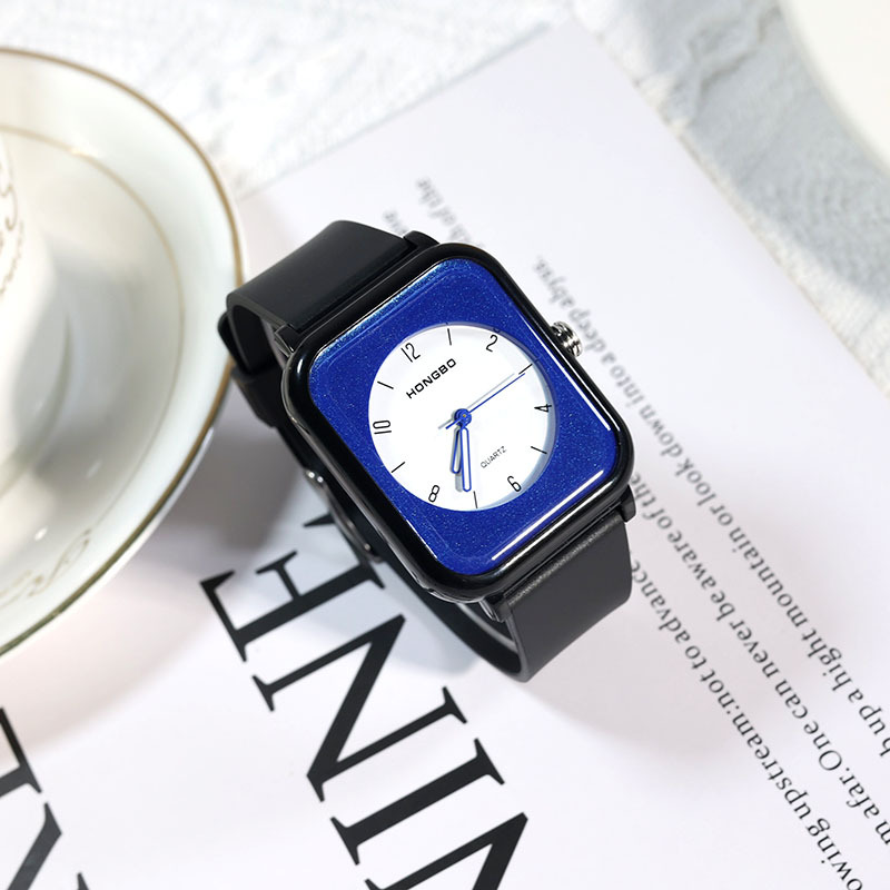 Factory direct HONGBO small square fashion and versatile quartz watch wholesale student analog exam watch. 