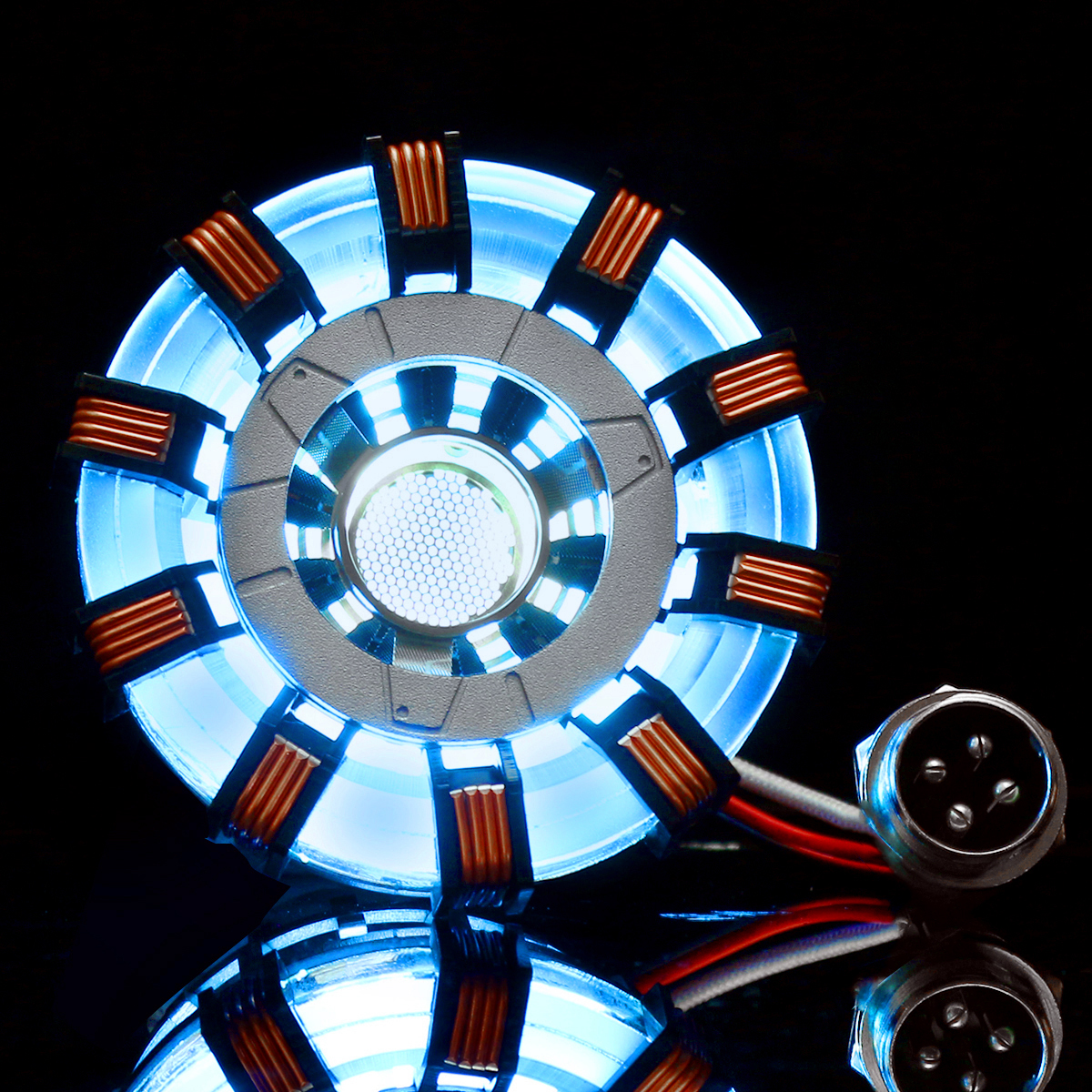 NYT Arc Reactor Mk2 Diy Model Kit Led Chest Light Usb Powered Movie Props. 