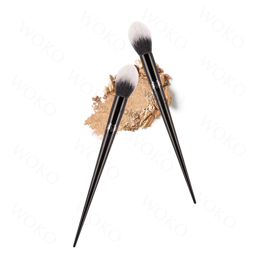 Highlighter Brush Makeup Brush Flame brush Face Contour Sculpting Powder Highlighter Brush Soft Beauty Tool Powder brush K4. 
