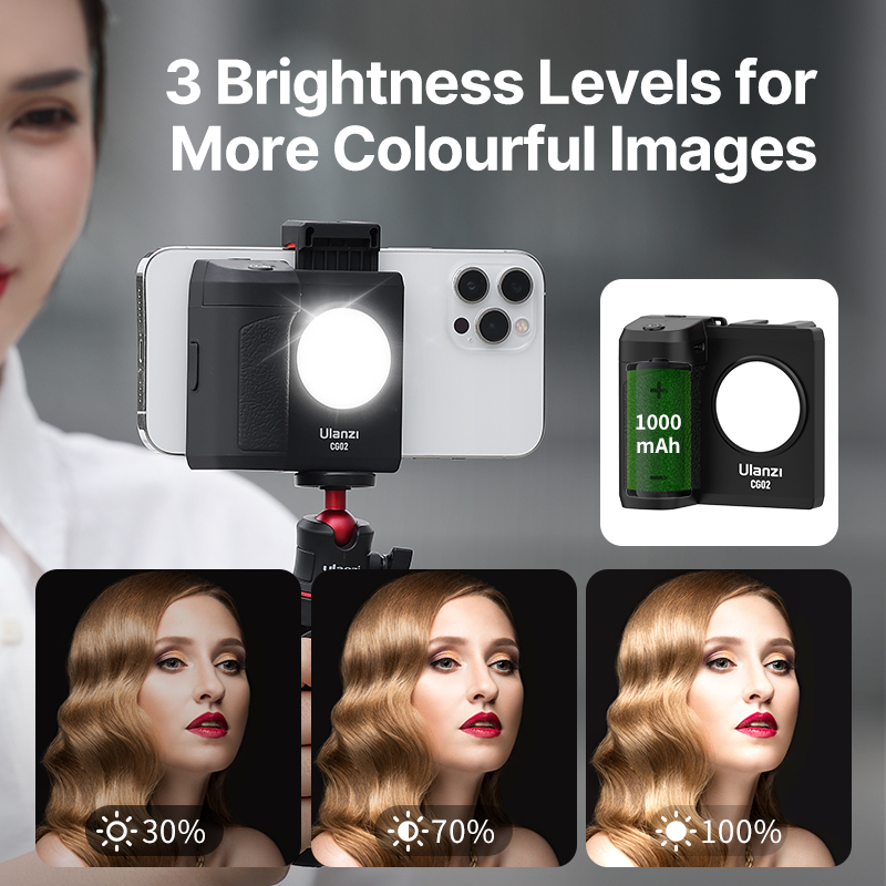 Ulanzi CG02 Smartphone Selfie Grip Wireless Bluetooth Handle with 5500k Fill Light Phone As Camera Photo Stabilizer. 