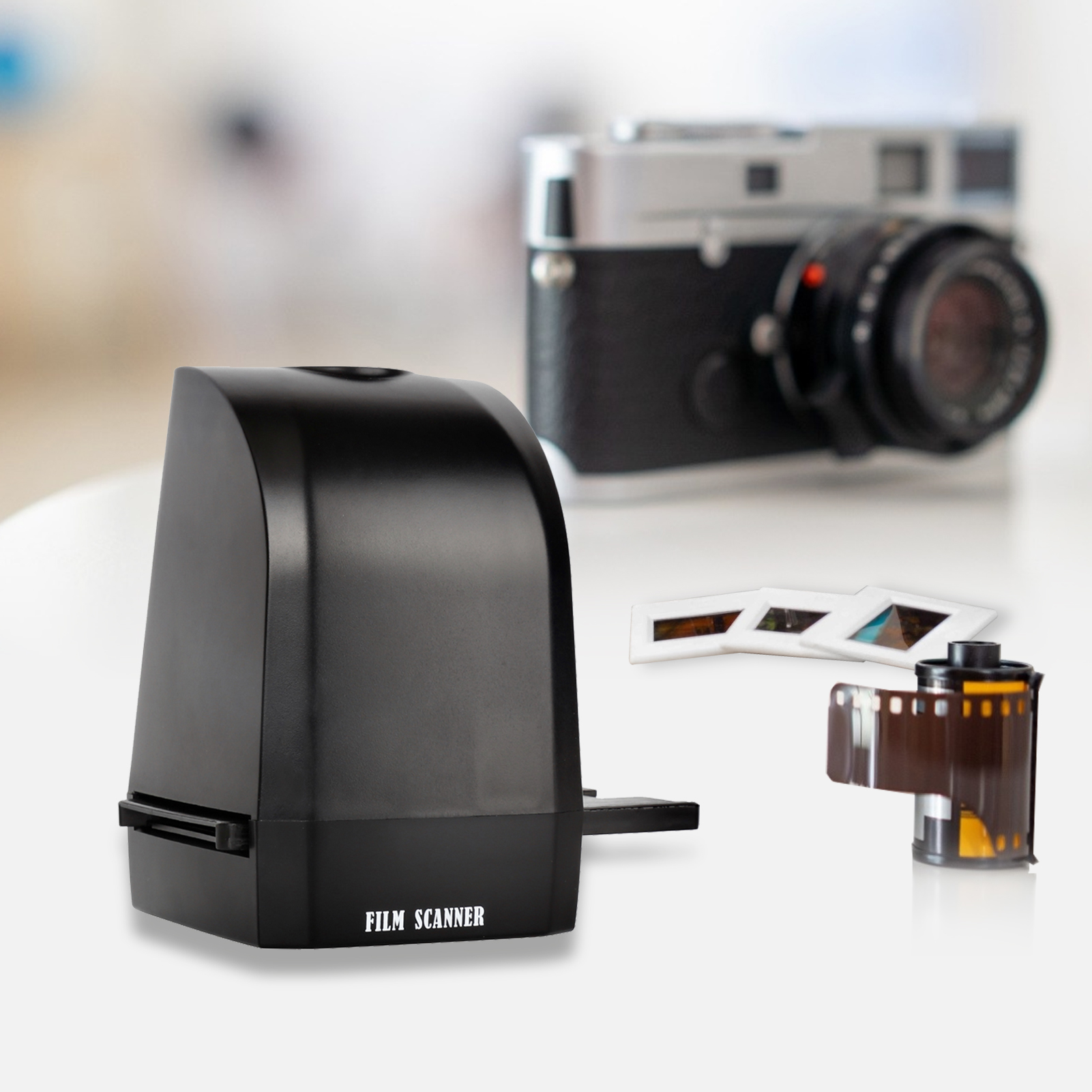 HXSJ 135 Film Slide Scanner Converter Portable Negative Film Scanner 8 Megapixel CMOS Convert 35mm/135mm Slides & Negatives to Digital JPEG Photos Compatible with Windows XP/Vista/7/8/10. 