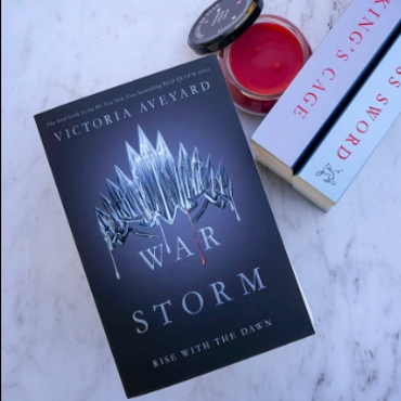 War Storm  (  Red Queen #4  )   (  Book by Aveyard Victoria  )   (  Premium Print and Matte Lamination  )