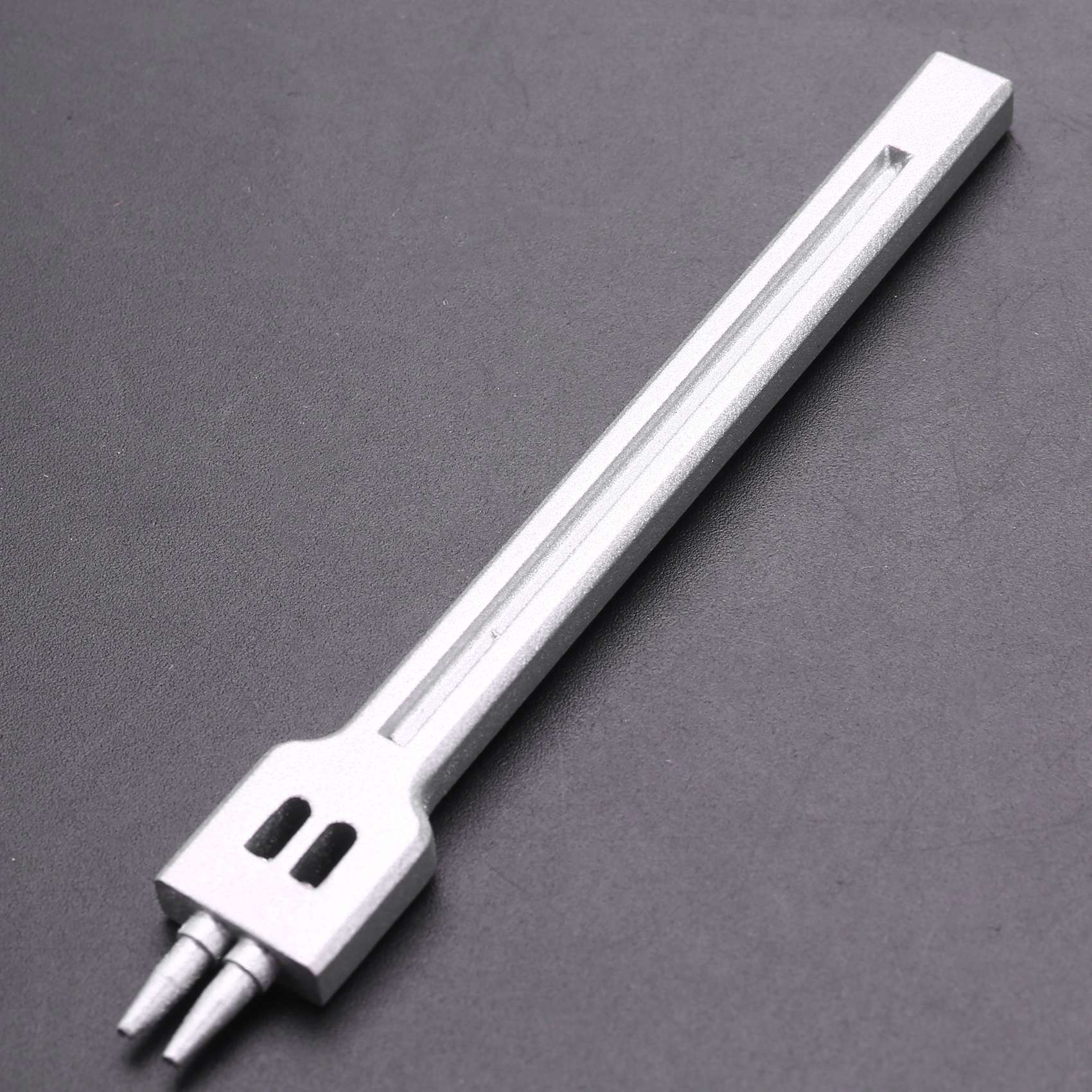 Leather Craft Round Hole Pricking Iron Chisel Head Removable Stitching Punch Chisel Tool/Set. 