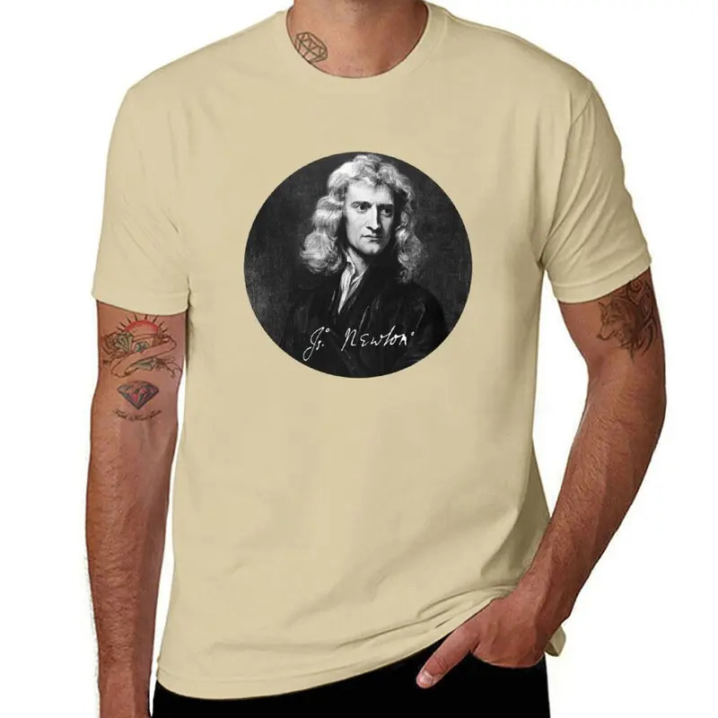 Isaac Newton portrait with signature T-shirt sweat shirts graphic tees kawaii clothes plus size tops mens funny t shirts. 