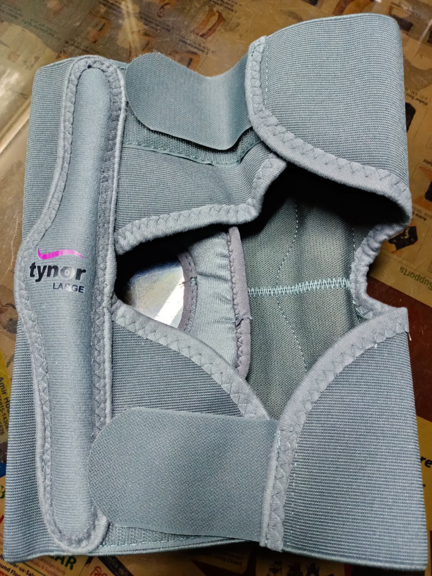 Tynor Elastic knee support,| with Adjustable open knee support. 
