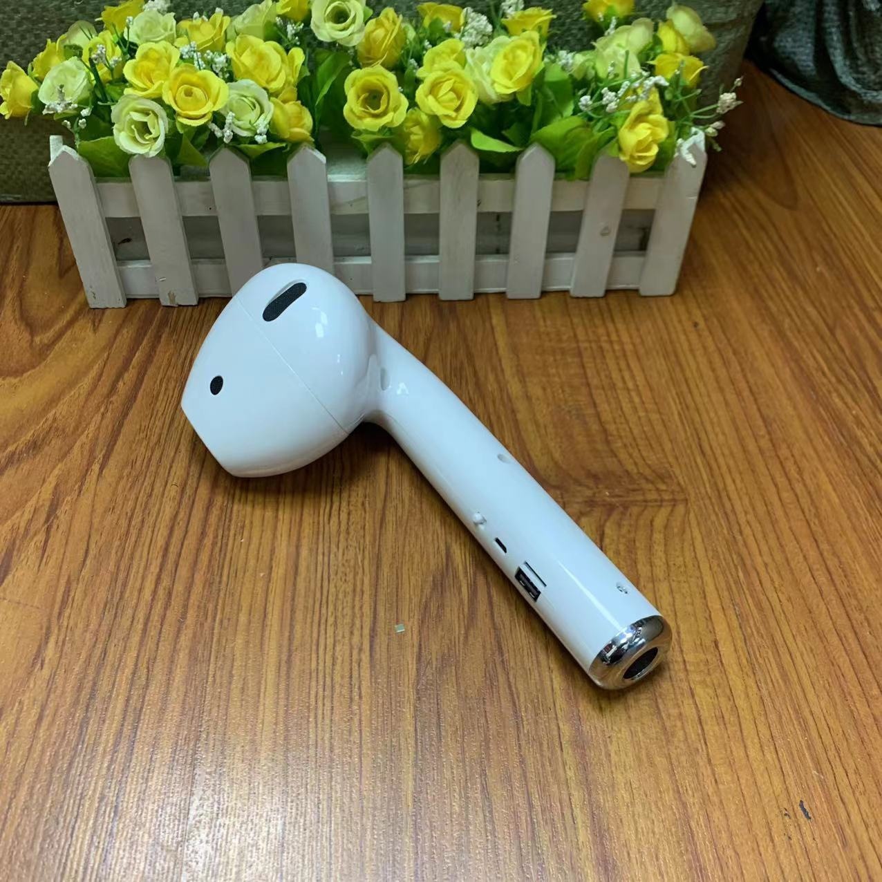 %Tik Tok Super Large Giant Headphone Speaker Large Apple 2nd Generation TWS Macaron Headset Bluetooth Speaker. 
