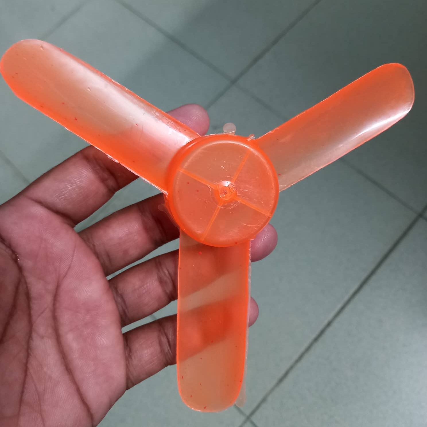 MINI FAN FOR DC MOTOR 12V 5pis (Same As Picture). 