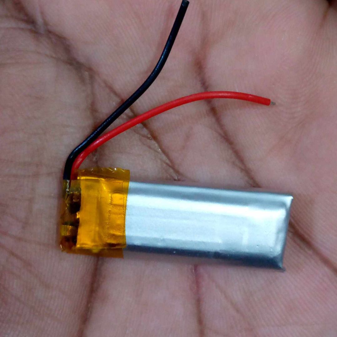 M400 Small BLUETOOTH Headphone Battery 3.7V Rechargeable Battery 3.7V Battery Size 30x10x5mm Lithium Polymer Rechargeable Battery 3.7V Battery For Bluetooth Earphone Lipo Battery. 