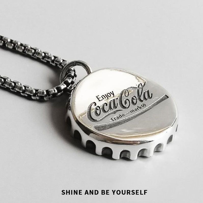Coke cover necklace men's trendy ins hip-hop light luxury niche simple women's high-end autumn and winter sweater chain pendant
