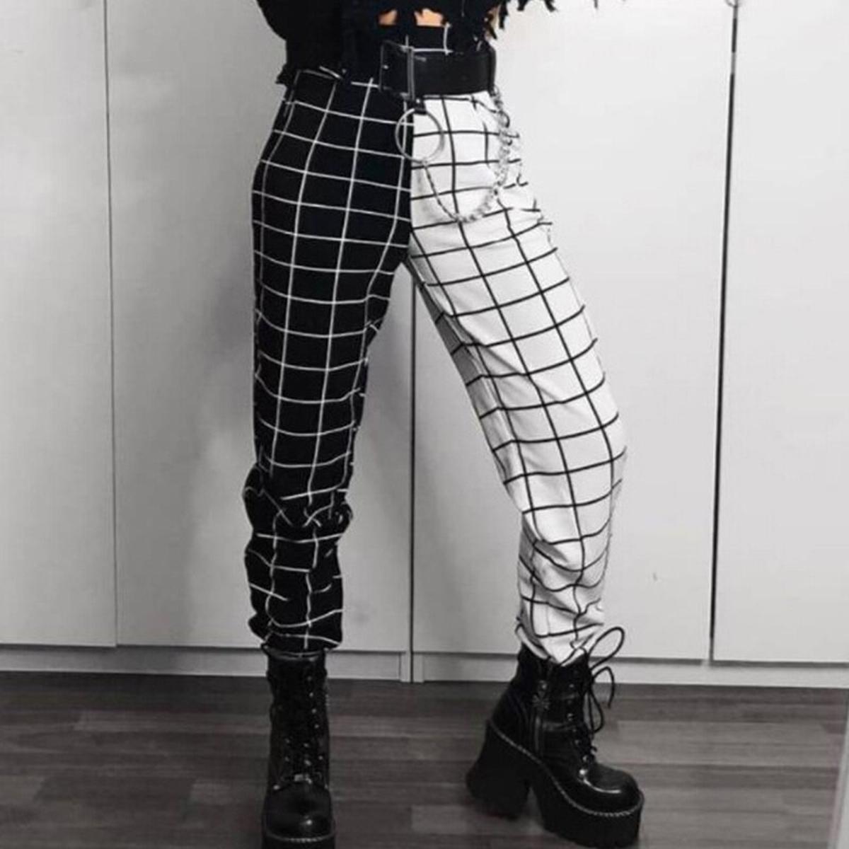 Two-Tone Check Pants Women Elastic Waist White and Black