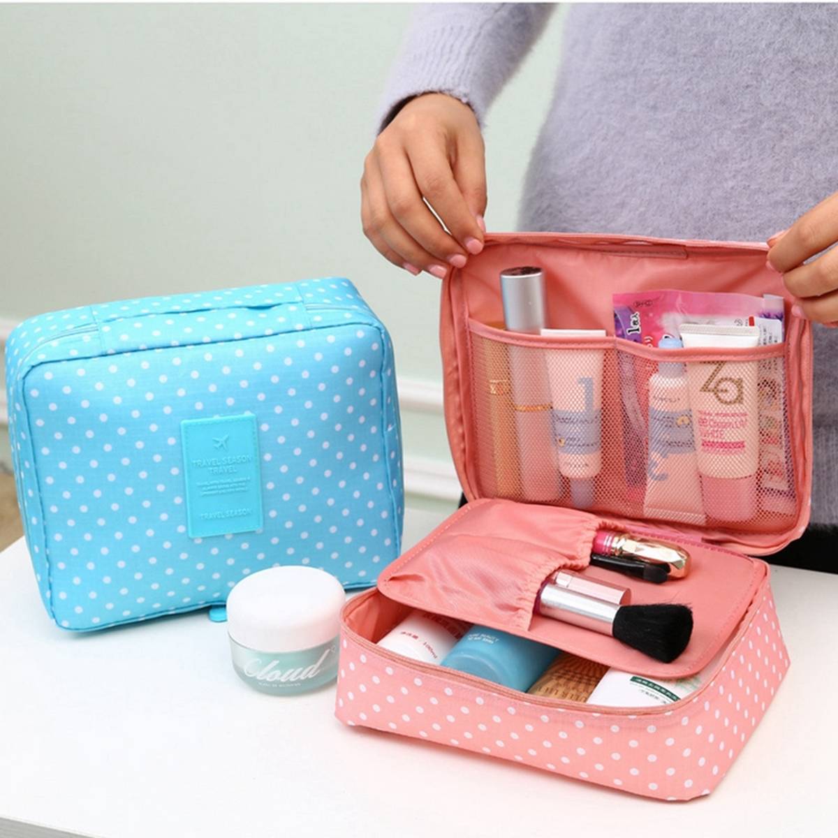 Makeup discount bag daraz