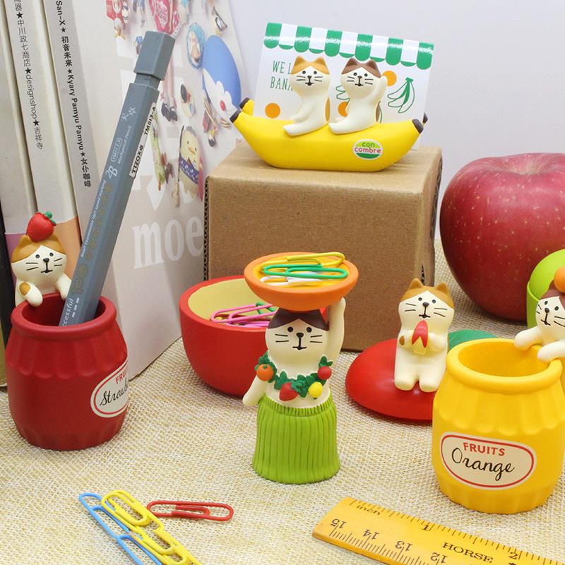 Japanese style cat ZAKKA miscellaneous goods fruit cat cat storage INS creative gift miniature scene Zeng Wan. 