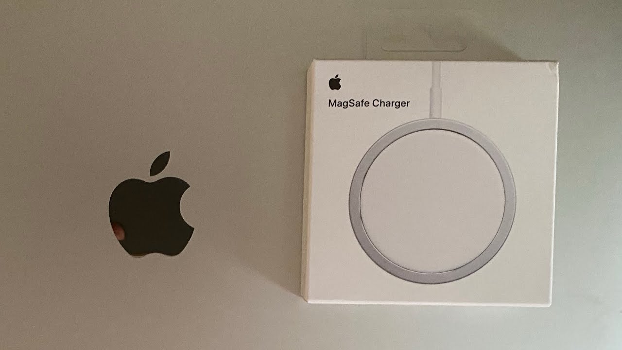 Apple MagSafe Wireless Charger Super Charge 15W PD Wireless Fast Charger For Apple iPhone 12 Mini, 12,12 Pro,12 Pro Max,11 Pro, XS Max ,XR ,11, 11 Pro, 11 Pro Max, X, Xs, 8 Plus. 