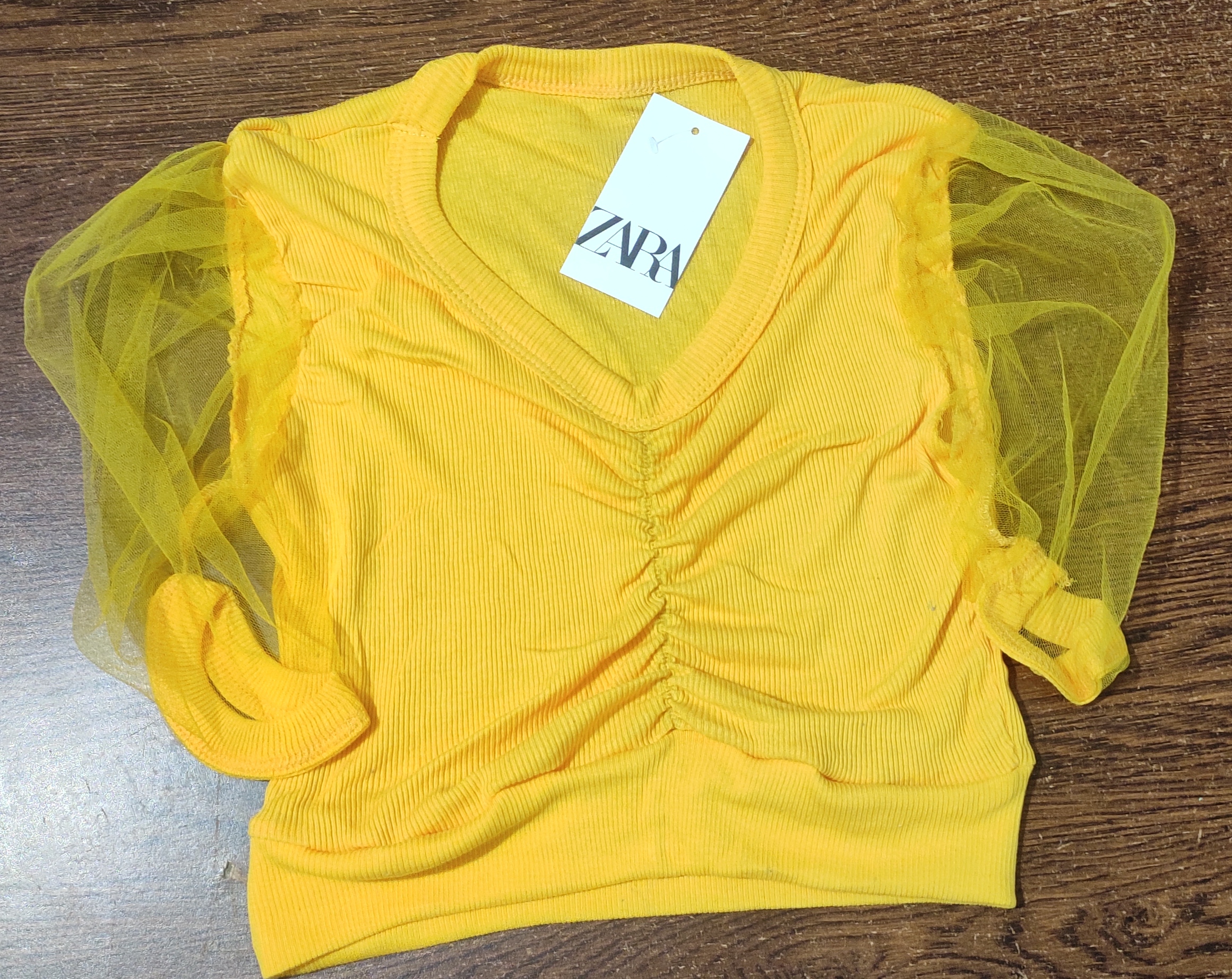 Crop top tissu sleeve blouse for Women.