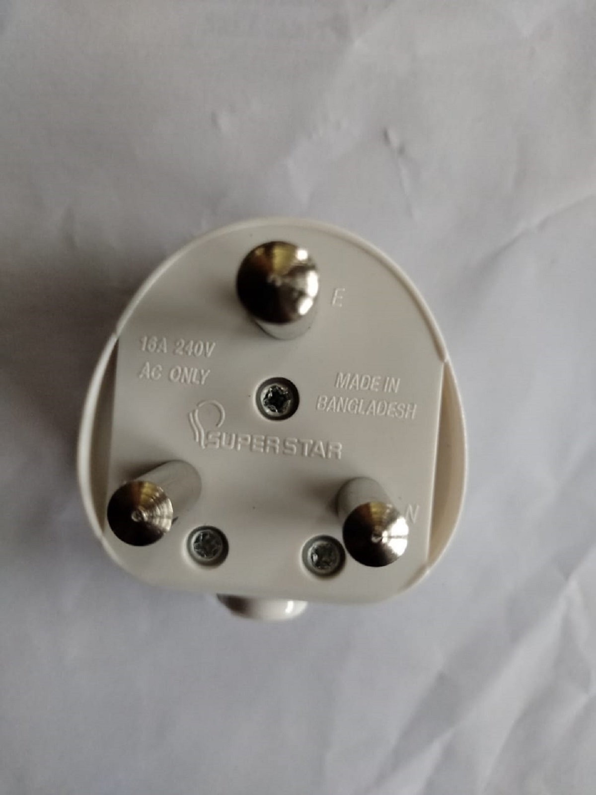 3 Pin A.C. Plug 16 Amp With Red Indicator. 