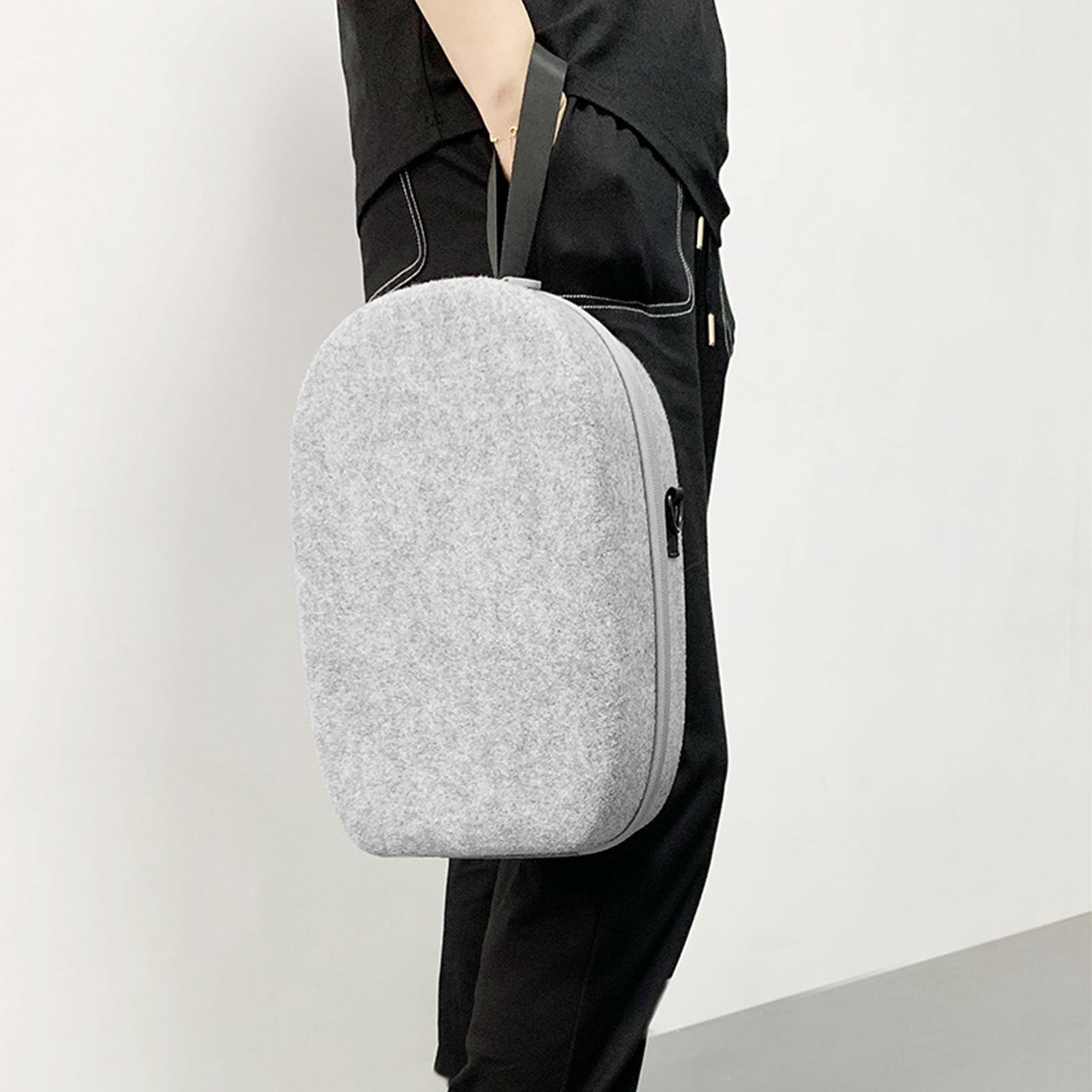VR Headset Storage Bag, VR Headset Travel Case Internal Fixing Elastic with Shoulder Strap for Traveling. 