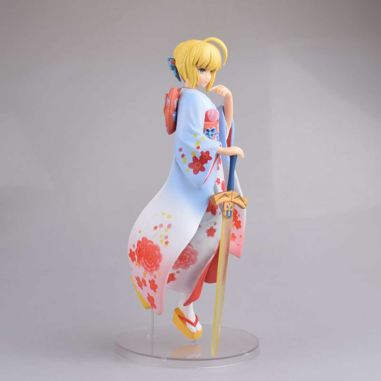 Fate/Stay Night Figure Sakura Kimono Saber-Altria Statue Model Action Figure. 