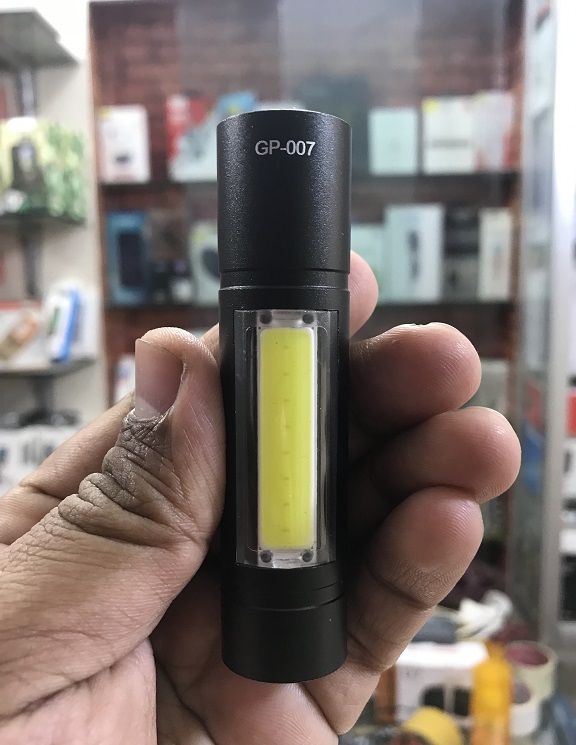 GF009 LED Flashlight COB Rechargeable Zoom Focus. 