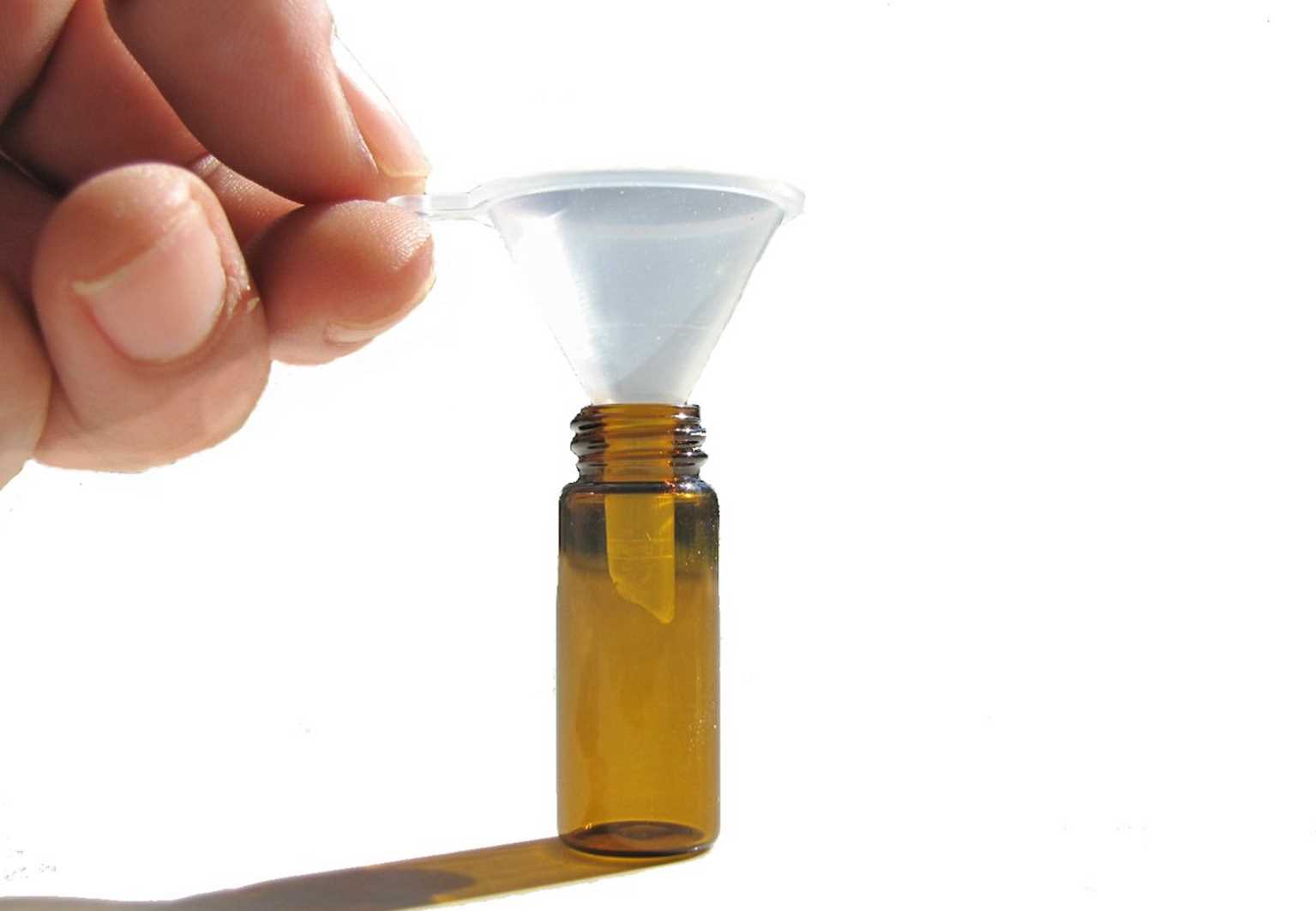 Mini Funnel. 