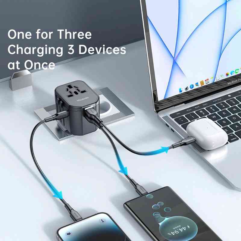 Mcdodo CP-347 PD 20W Fast Charging Universal Travel Adapter. 