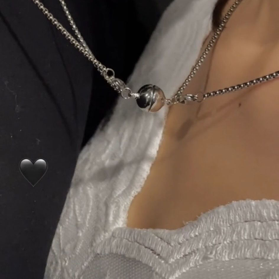 2 Pcs Magnetic Couples Necklaces 