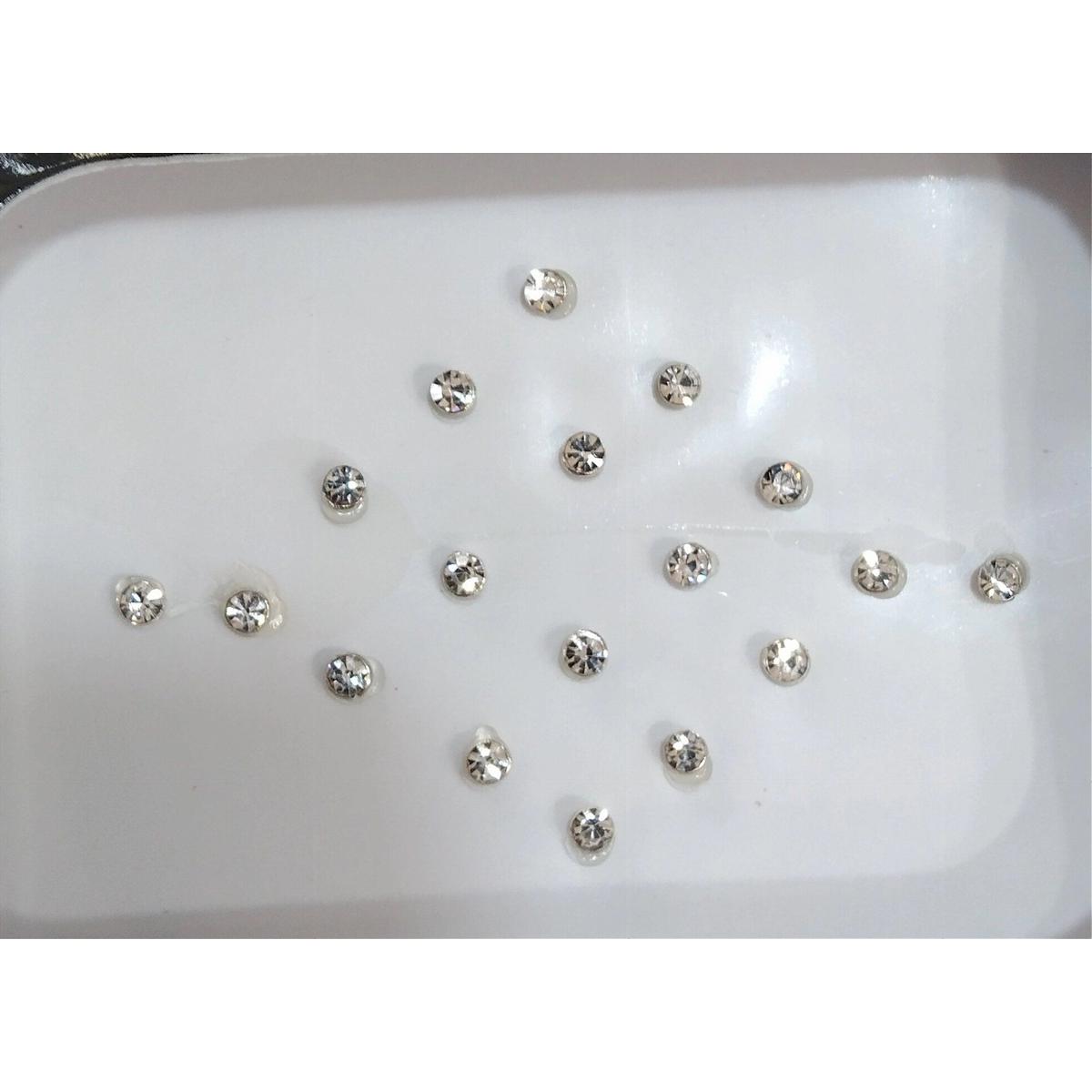 bindi /stone tip for women's / glued stone / 24 stone white stone bindis