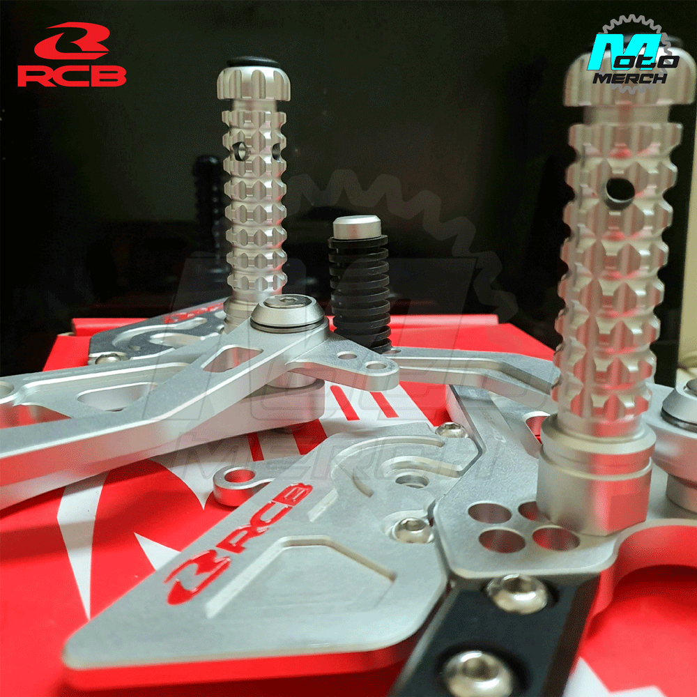 RCB S2 V2 Single Footrest Footpeg NEW for R15V3/MT15 with brake pedal gear shifter SILVER. 