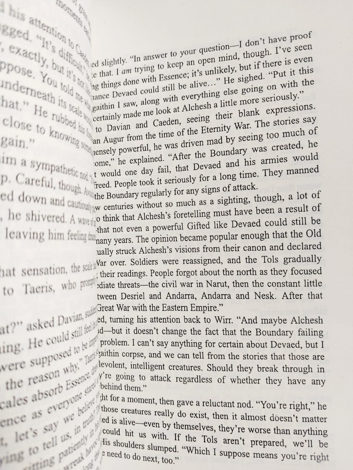 The Shadow of What Was Lost (The Licanius Trilogy, 1) by James Islington. 