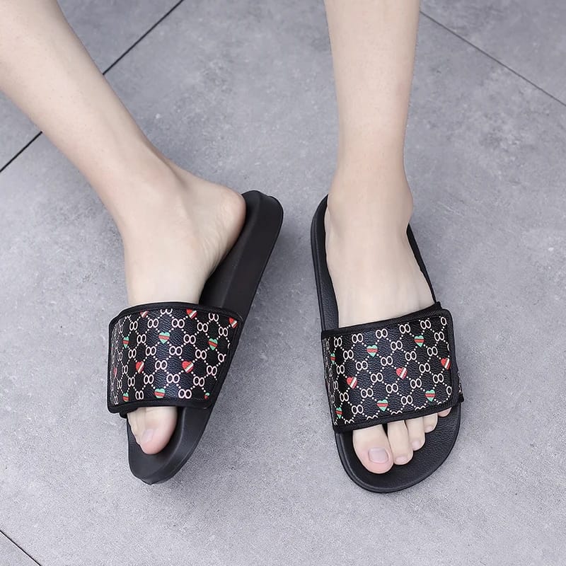 Black And White Color EIGHT New Version Lightweight Soft-Soled Slide Slipper Sandal For Men Stylish Men’s Slide Slipper S26. 