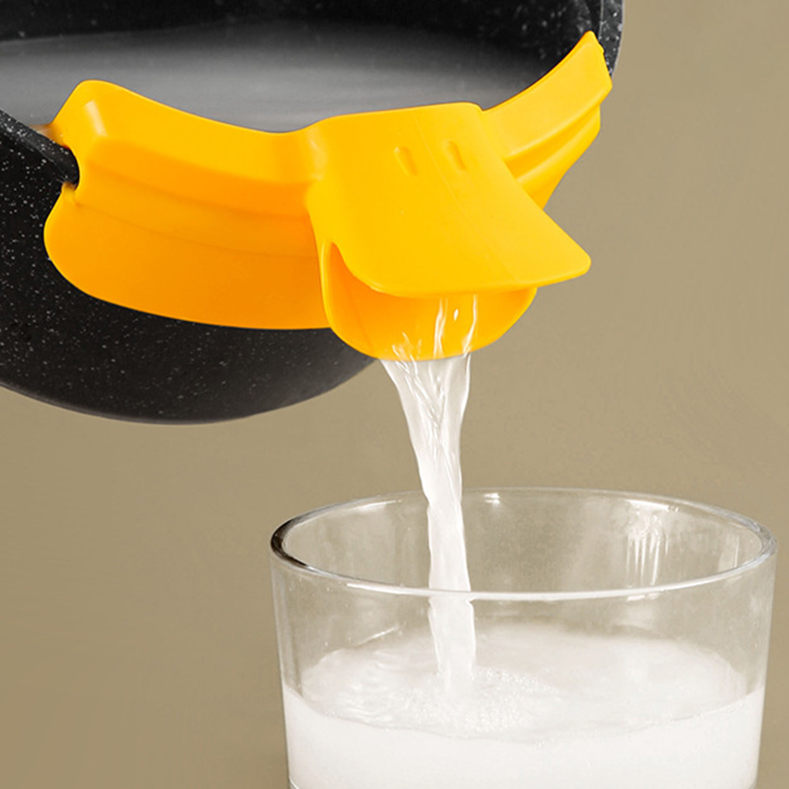 ECHIDNA Edge Funnel Anti-scratch Easy Installation Duckbill Edge Deflector. 