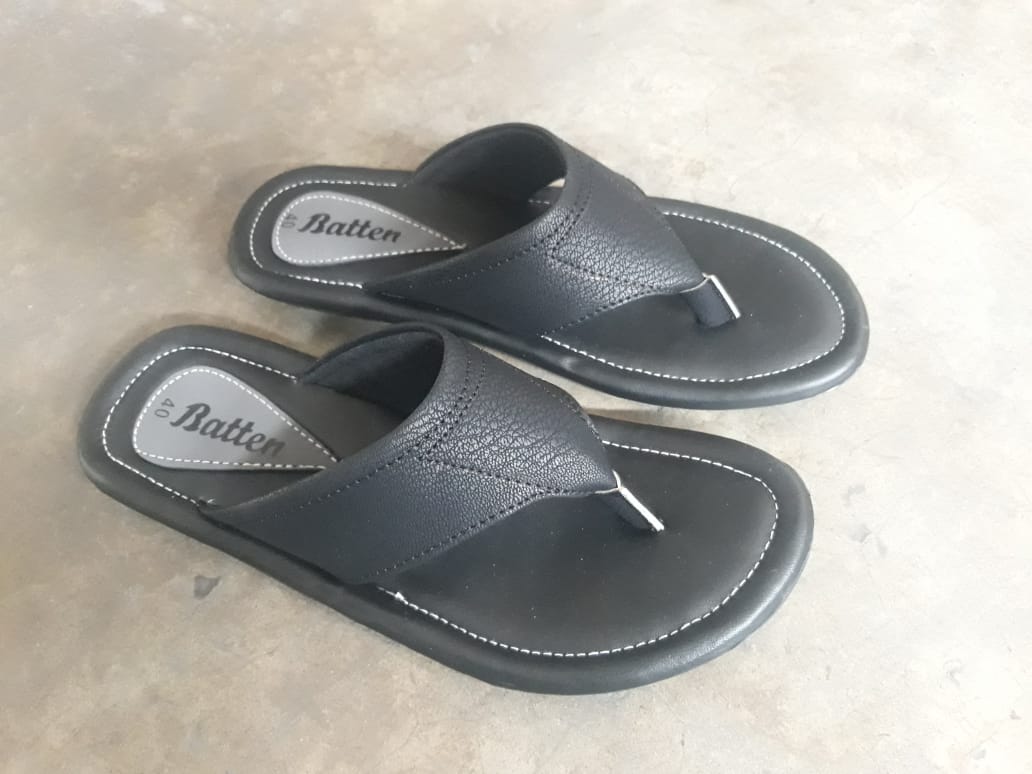 Fashionable Leather Sandal for Men (Black)