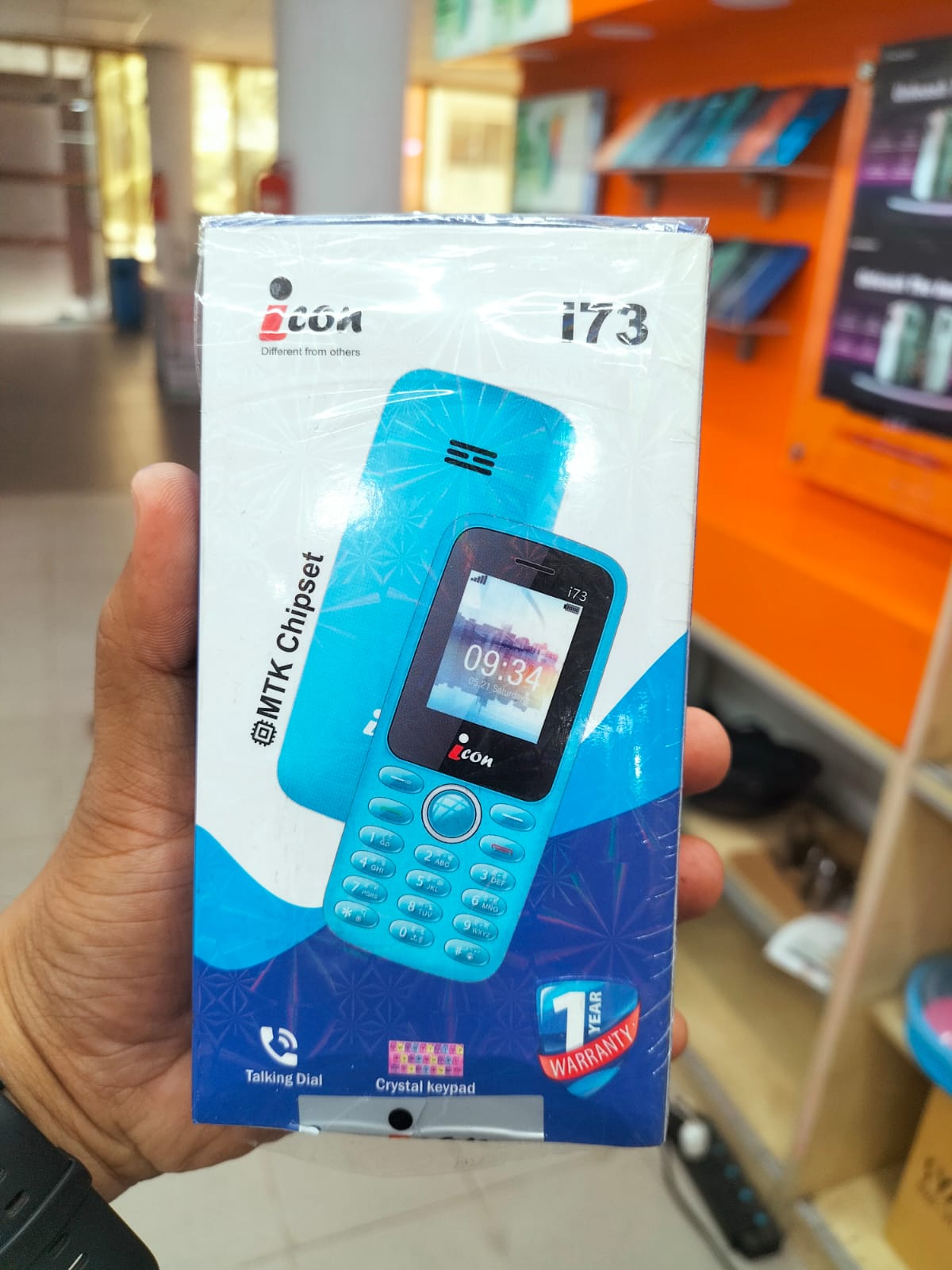 Icon i73 jack feature phone with one years warranty. 